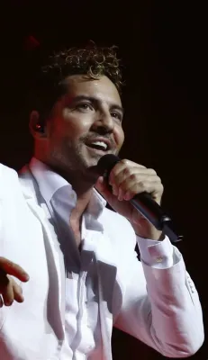 David Bisbal's Sensational Bangkok Concert: A Night of Passionate Flamenco and Unforgettable Hits!